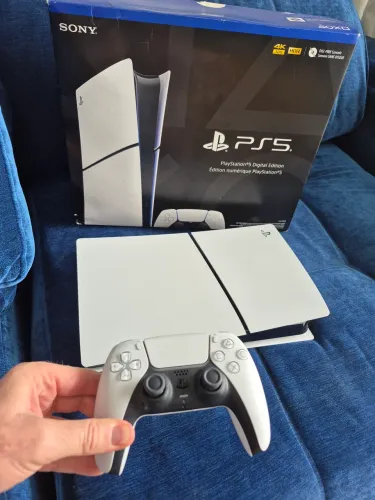 Vendo playstation 5 slim