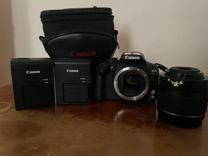 Câmera cânon t7 