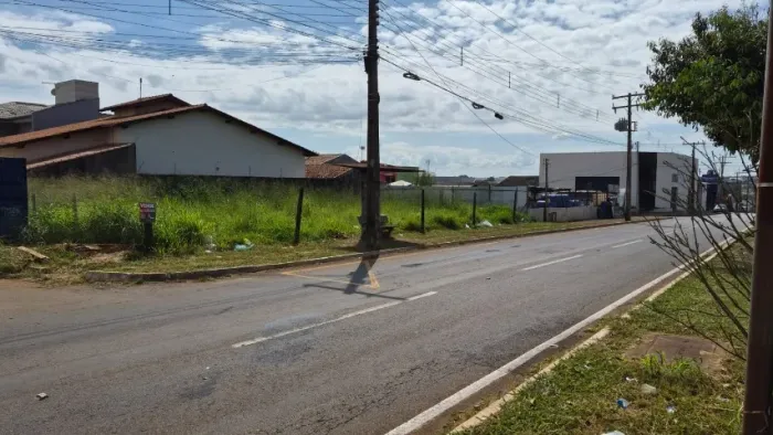 LOTE COMERCIAL