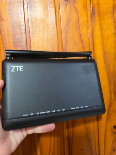 ONT ZTE F670L V9 Preta (10 unidades) C/fonte