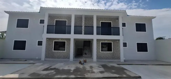 Apto 2qtos - 2ºpiso - 1ªlocação - Pontinha - Araruama