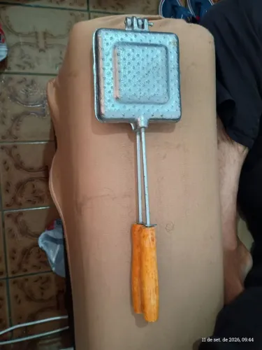 Sanduicheira de Ferro Fundido