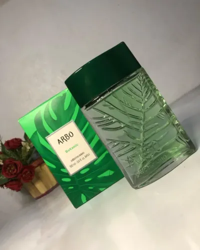 Perfume masculino ? Arbo Botanic?