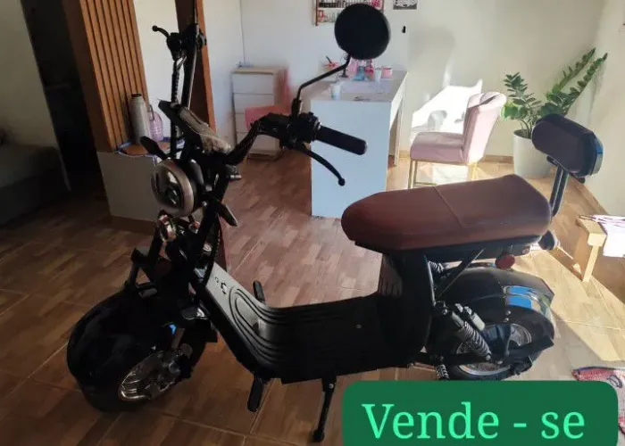 Scooter elétrica
