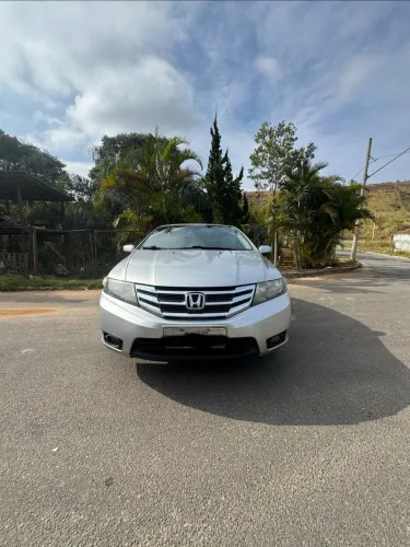 Honda City Sedan LX 1.5 Flex 16V 4P Mec. 2013