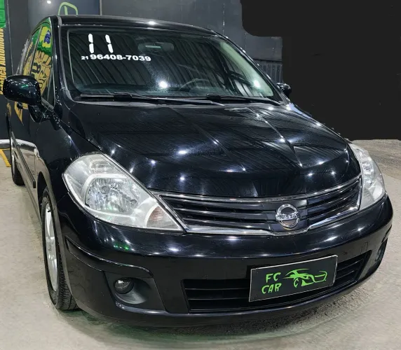 Nissan Tiida SL 1.8/1.8 Flex 16V Aut. 2011