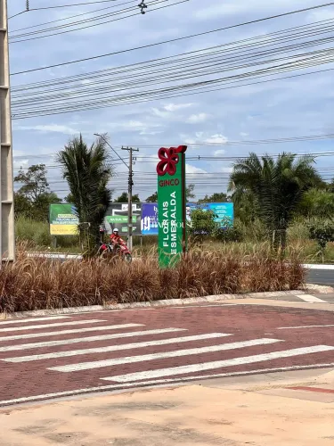 Terreno Florais Esmeralda 212m²