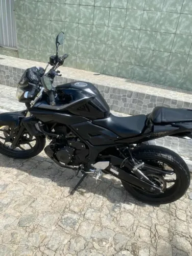Vendo Moto MT-03