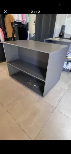 MESA PARA LOJA 