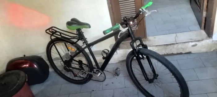 Bicicleta aro 29 com freio vbrake