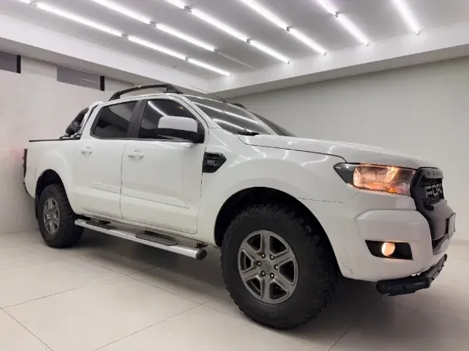 Ford Ranger XLS 2.2 4X2 CD Diesel Aut. 2019