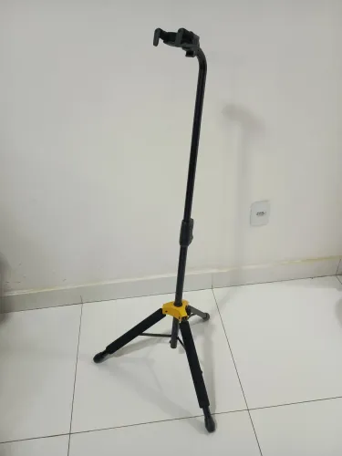 Suporte guitarra/baixo Hercules