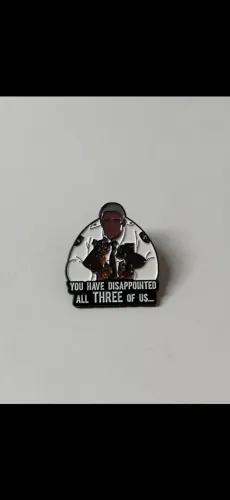 Pin Brooklyn 99 - Capitão Holt