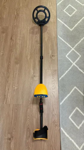 Detector de metais portátil