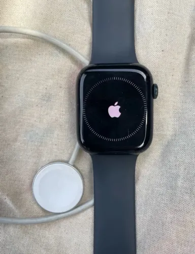 Apple Watch Série 8 ?45mm Midnight (Alumínio)
