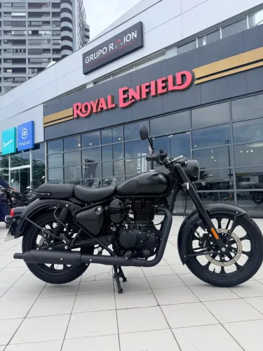 Royal Enfield Classic Stealth 350cc 2026 ESTADO DE ZERO 3.000 KM - WERLINSON