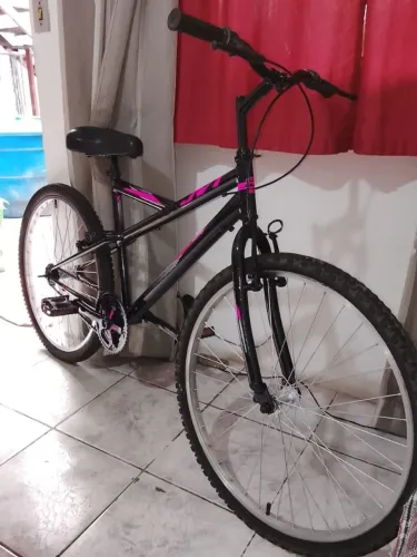 R$ 315,00 bicicleta aro 26 sem Marcha bairro Olaria FAÇO ENTREGA ACEITO CARTÃO