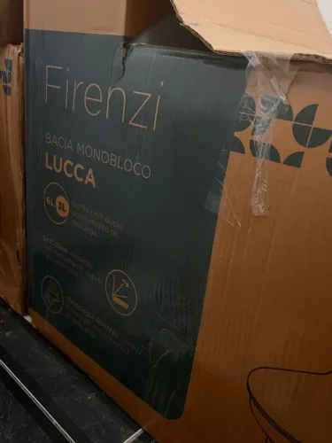 Vendo Bacia Monobloco nova, aceito cartão. 