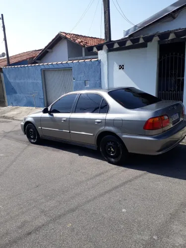 Honda Civic Sedan LX 1.6 16V Mec. 4P 2000