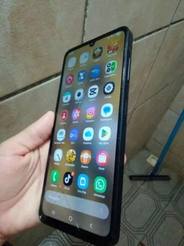 Samsung A06