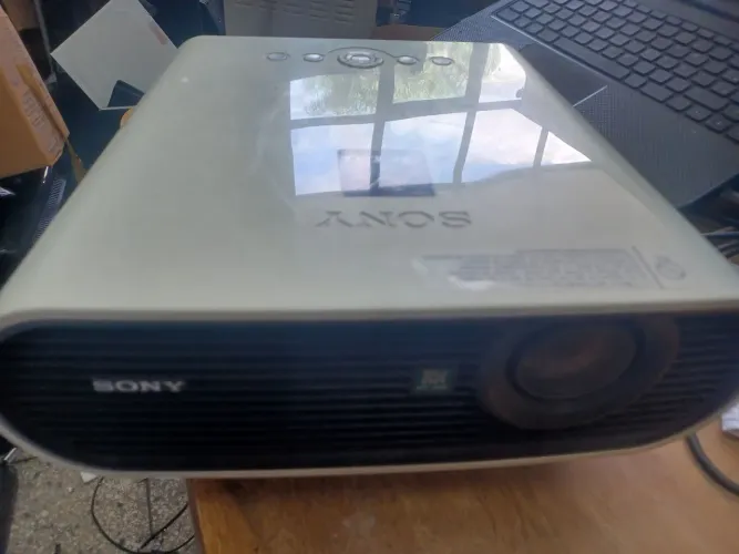 Projetor Sony  modelo VPL-ES5 