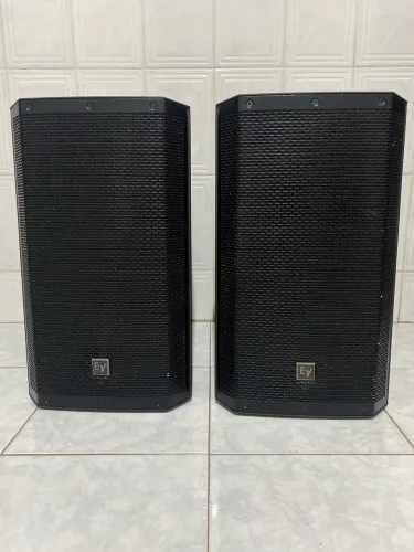 Caixas de som electro voice zlx 12P