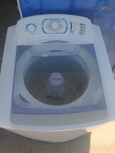 Máquina de lavar Electrolux 12KG