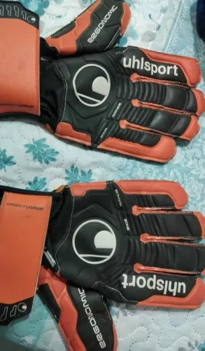 Luva de goleiro 