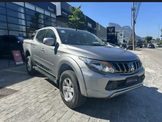 Mitsubishi L200 Triton Sport GLS 2.4 CD Diesel Aut. 2019