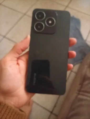 Realme c61 para retirada de peças.