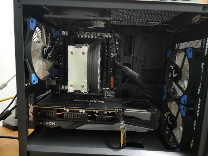 PC gamer placa de video AMD RX 7600 16 GB de Ram