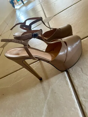 Sapato Luiza Barcelos 35