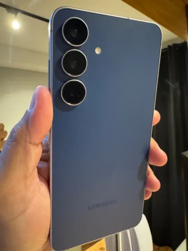 Samsung Galaxy S25 FE
