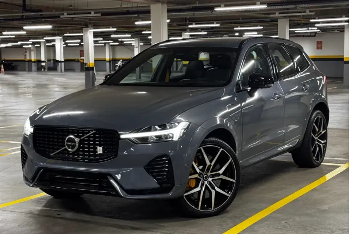 Volvo XC-60 T-8 Pol. Eng. 2.0 AWD (híbrido) 2024