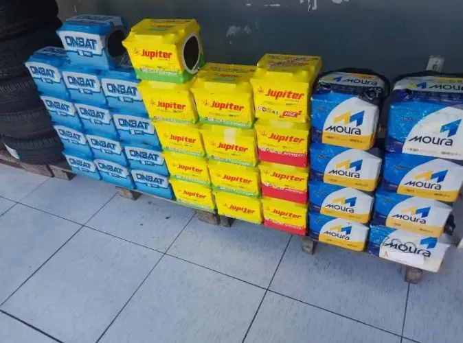 Baterias e pneus de ótimo qualidade *Deiey