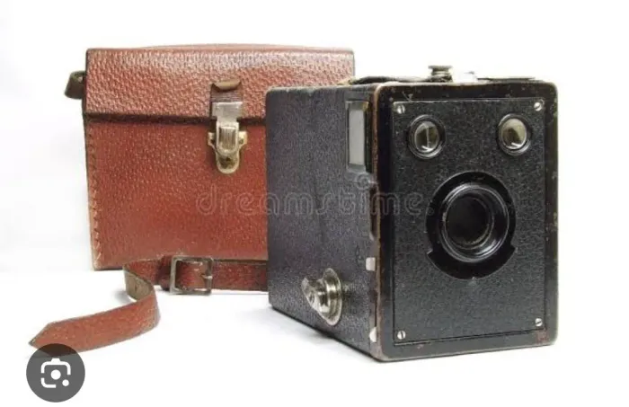Máquina de fotografia dos anos 50 KODAK