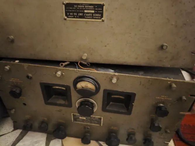 Rádio Comunicador Usado na 2° Guerra Mundial