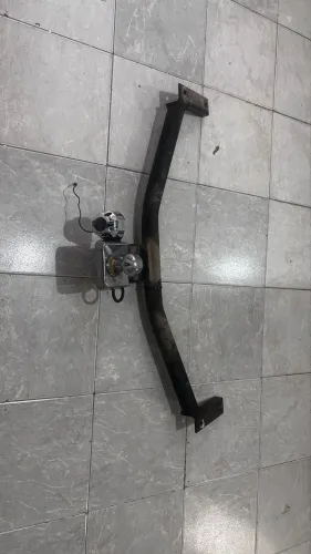 Reboque compatível com Tiggo 8