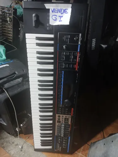 teclado rolande juno GI