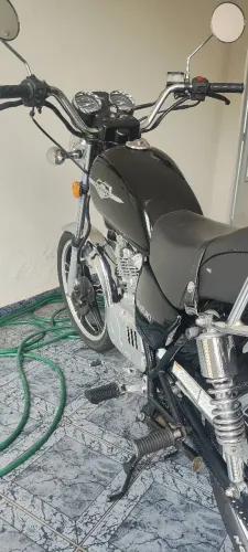 Imtruder 125 2015 modelo 2016