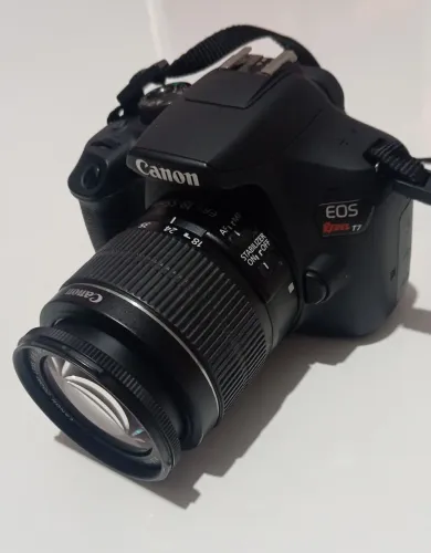 Canon t7 com lente 18-55mm sem marcas de uso 15 mil clicks
