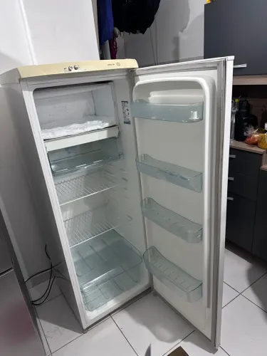 Geladeira ótimo estado 