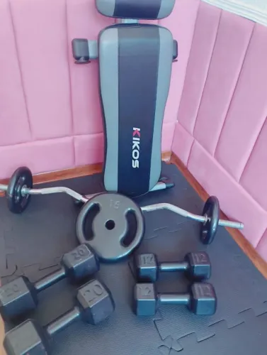 Kit para seu treino. Tudo emborrachado. 