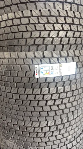 Pneu novo de caminhão XBRI 