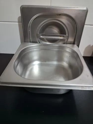 4 Cubas inox para lanche com tampa 16x17