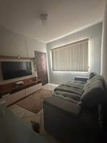 Oportunidade! Casa no Centro de Rio Grande da Serra | 2 Quartos | Garagem Grande | 2 Quint