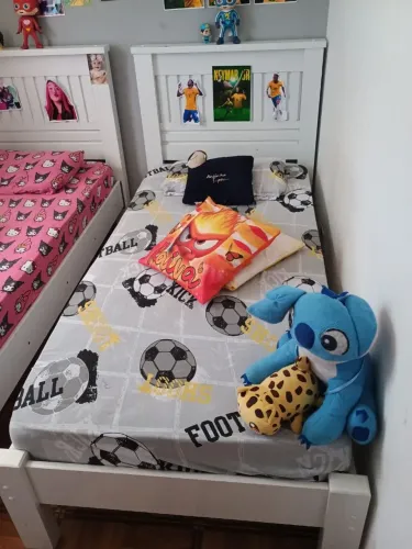 Cama de solteiro 