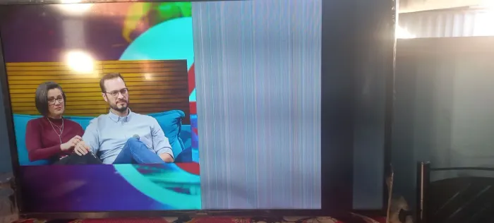 TELEVISOR SAMSUNG 42 POLEGADAS ESMART 