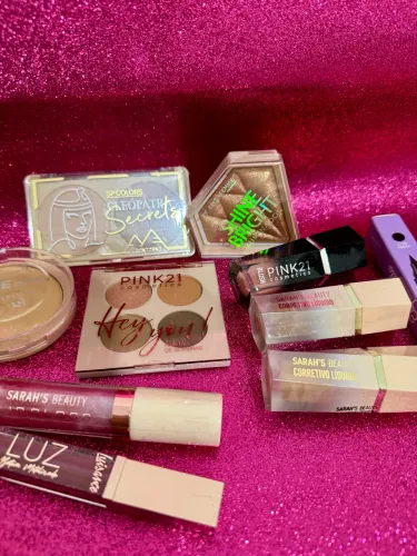 Kit Maquiagem Completo com 10 Itens - Novo e Lacrado ?
