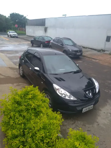 Peugeot 207 XR 1.4 Flex 8V 5P 2011